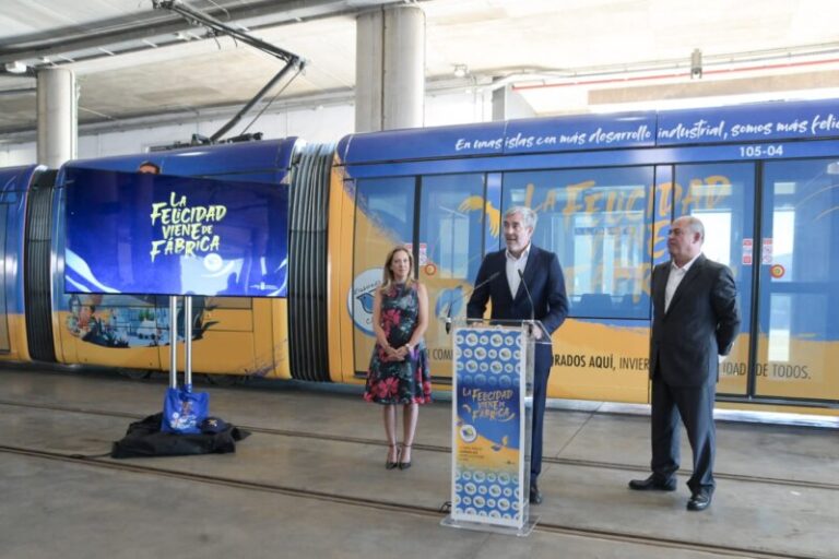 Clavijo defiende un frente para “proteger las singularidades canarias”