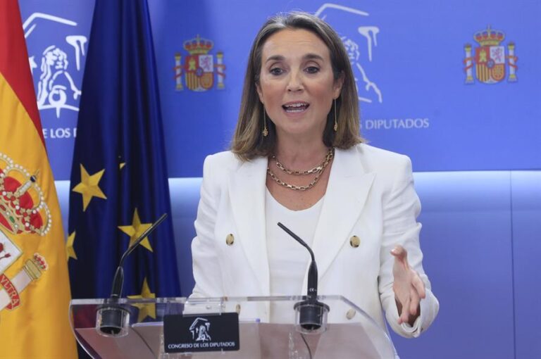 El PP pide suspender los plenos del Congreso hasta resolverse su queja sobre las lenguas