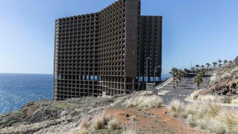 El Cabildo de Tenerife respalda con medio millón de euros la demolición del edificio de Añaza