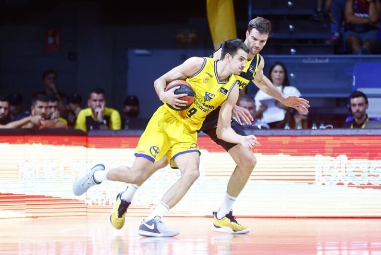 83 – 83 | El primer derbi canario termina en empate