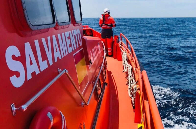 Rescatan una embarcación con 58 migrantes al sur de Gran Canaria