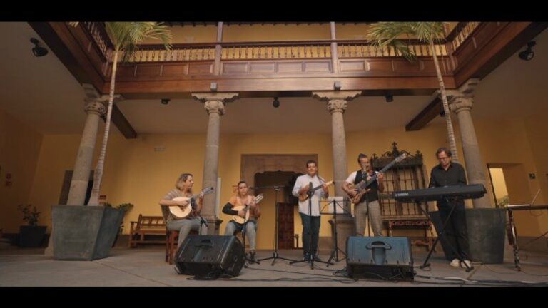 Las bandas de música de Canarias salen a escena en la nueva entrega de ‘Con el timple a cuestas’