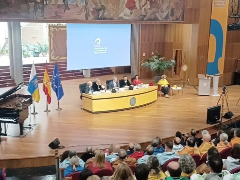 Serra pide un mecanismo plurianual de financiación para las universidades canarias