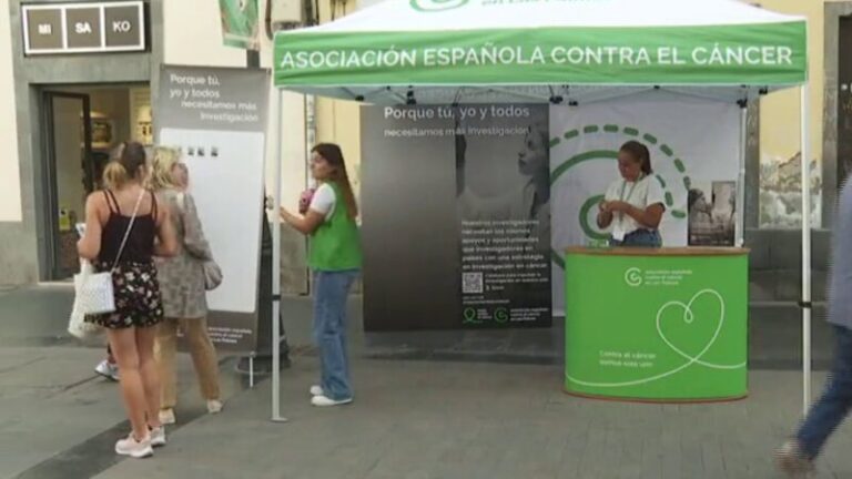 AECC sale a la calle en busca de apoyo para la investigación contra el cáncer