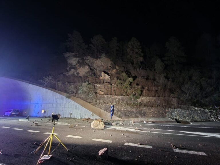 Reabierto al tráfico el tramo de la carretera TF-5 afectado por un desprendimiento