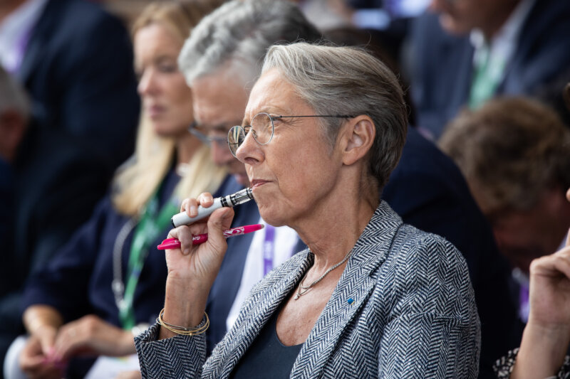 El presidente galo, Emmanuel Macron, ya avisó el viernes de que el Estado sería "inflexible" y prometió que las autoridades trabajarían para que "no pase nada"