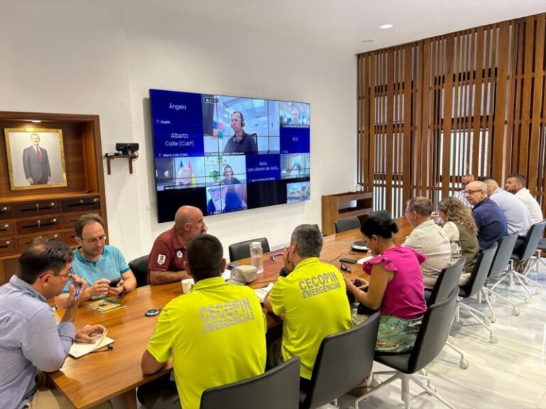 El Plan de Emergencias de La Palma prioriza la reapertura de Puerto Naos y La Bombilla