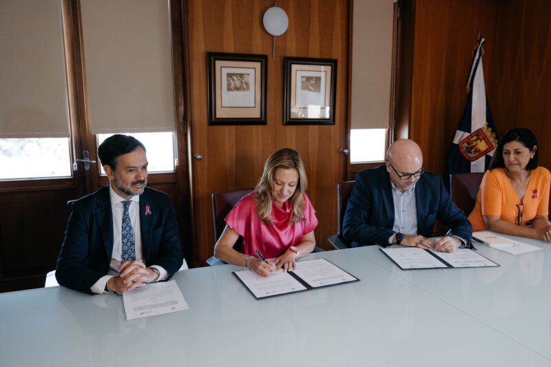 Acuerdo Cabildo + Ashotel