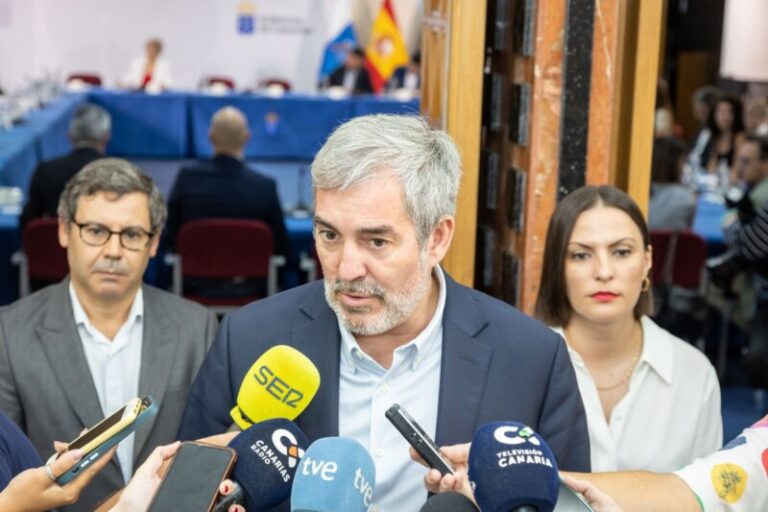 Clavijo dice que el grueso de la rebaja fiscal de 2024 se aprobará en el primer trimestre