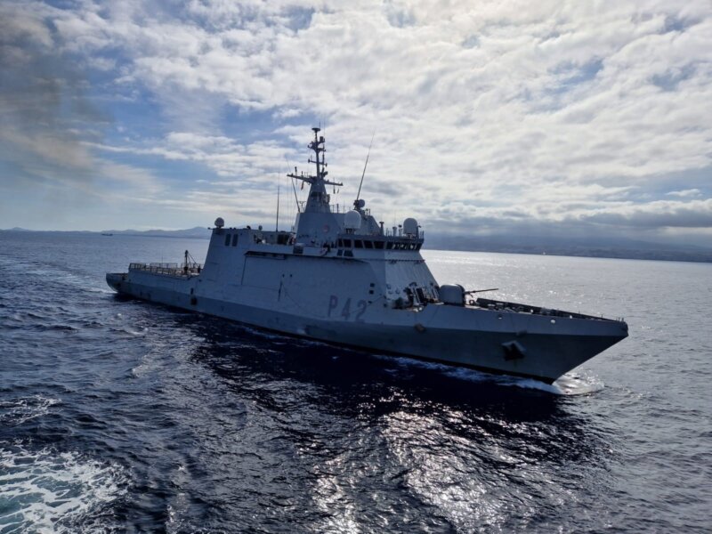 El Buque de Acción Marítima 'Rayo' recala este sábado en la costa de Granada