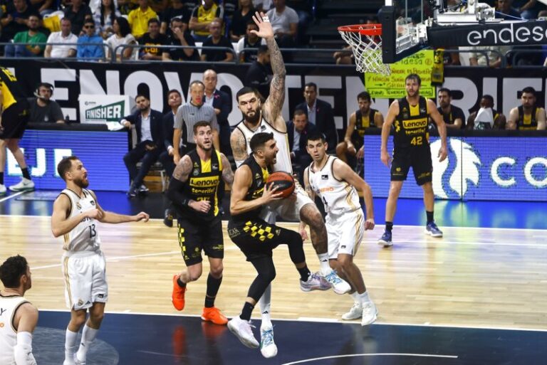 76-82 | El Tenerife Lenovo lo intentó, pero le faltó acierto ante un buen Real Madrid