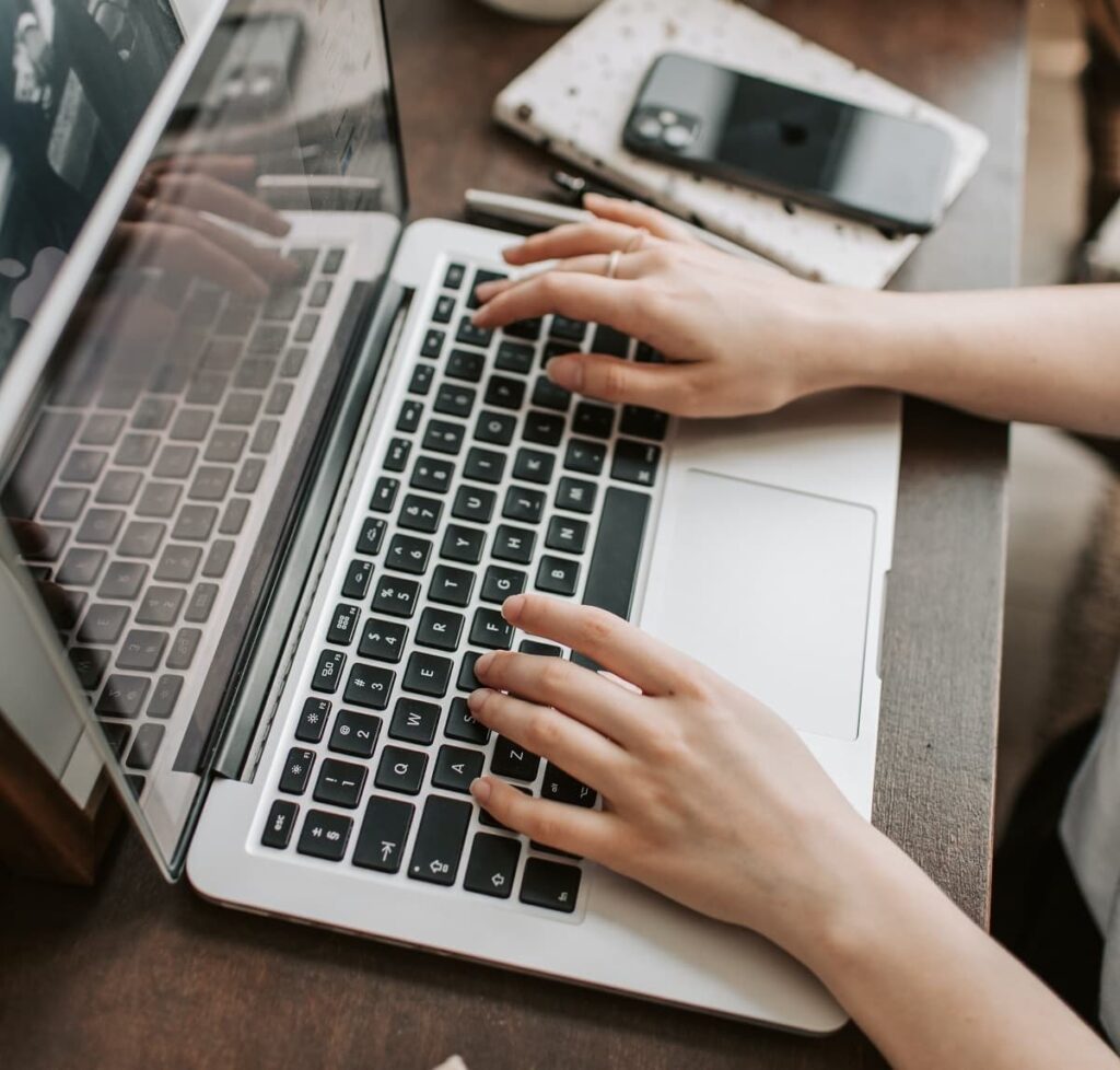 Se abre el plazo para pedir el Bono Digital. Imagen de archivo