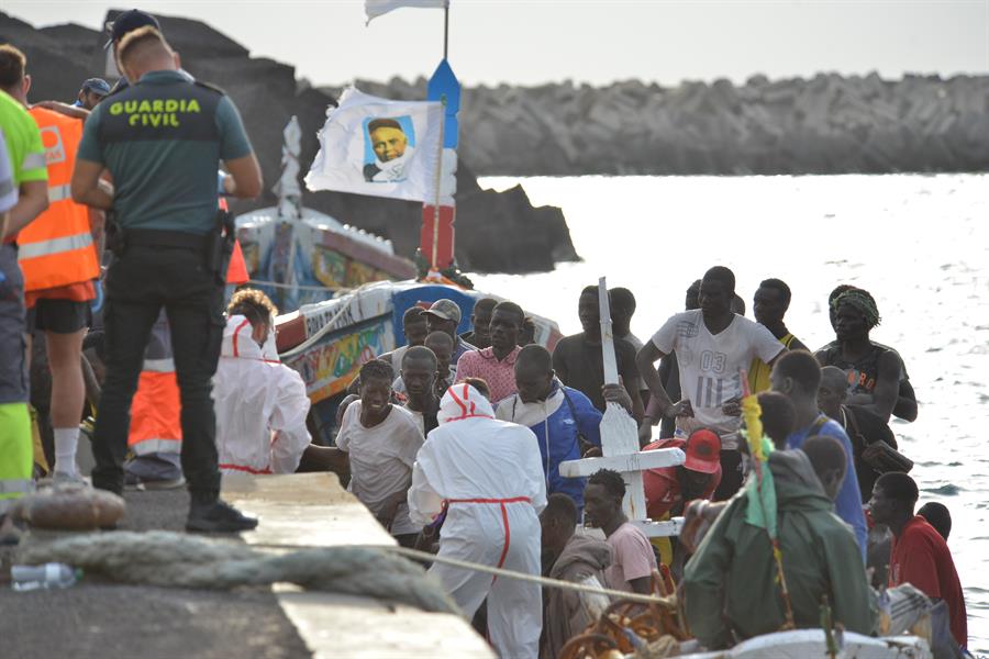 Quinto cayuco llegado a El Hierro el 4 de octubre. Efe