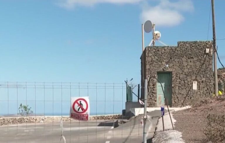 Queman el SIVE de Lanzarote