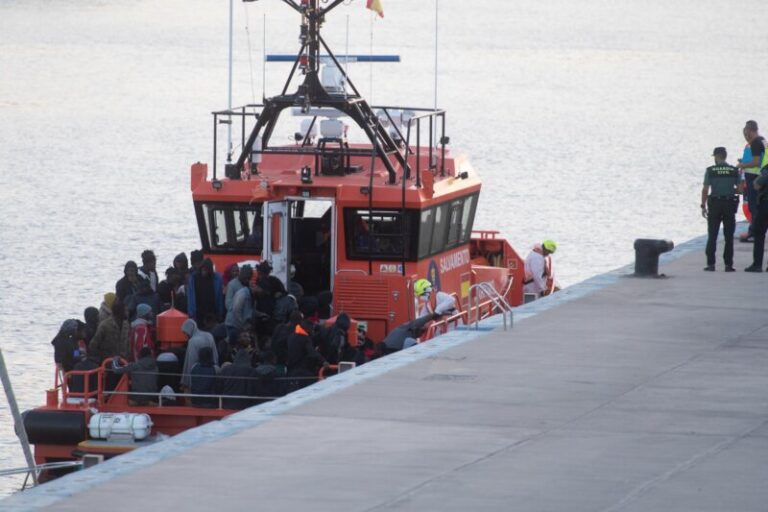 8.621 personas solicitaron asilo en Canarias durante 2023