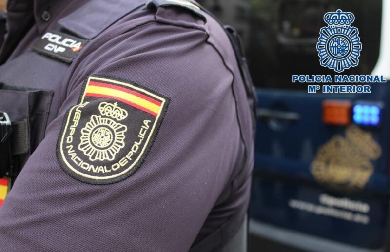 policía nacional escudo