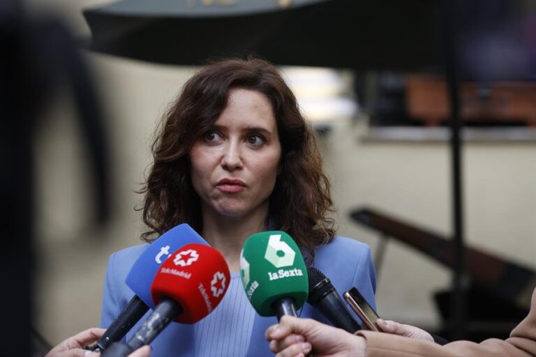 Ayuso denuncia al Gobierno ante el Supremo por “sitiar” a Madrid con el Plan Hidrológico