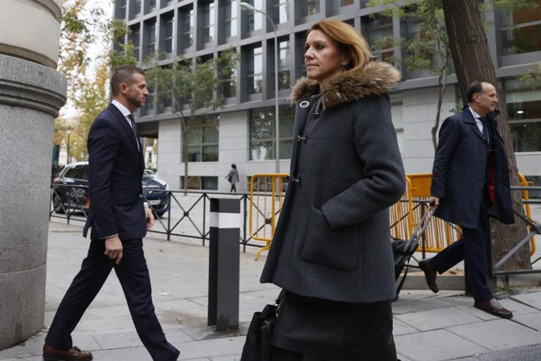 Cospedal dice que no recuerda hablar con Villarejo de Gürtel o de la defensa de Bárcenas