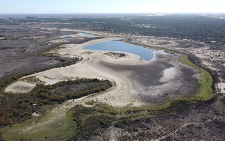 El acuerdo por Doñana incluye inversiones de 1.400 millones en 14 localidades del entorno