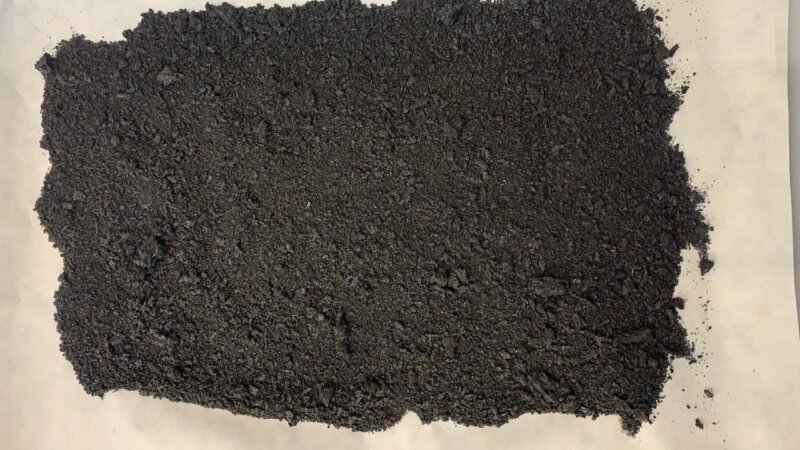 "Renacer de las cenizas", un proyecto para transformar en joyas las cenizas del volcán