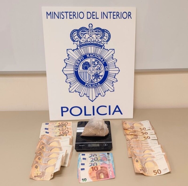 Detenida pareja por vender heroína desde su domicilio en Puerto del Rosario