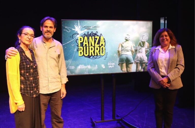 Llega a Madrid la adaptación teatral de ‘Panza de burro’