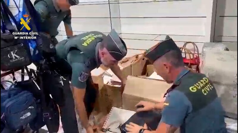 Intervención de la Guardia Civil en el operativo. Imagen Guardia Civil