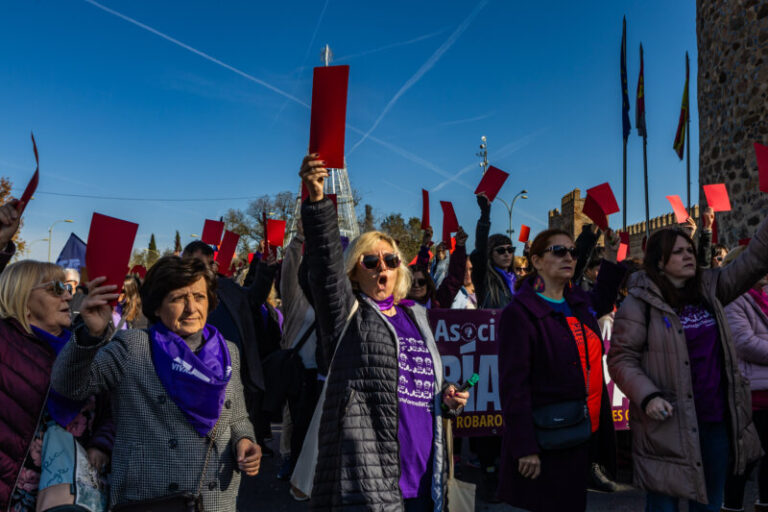 Canarias marchó este 25N contra la violencia machista