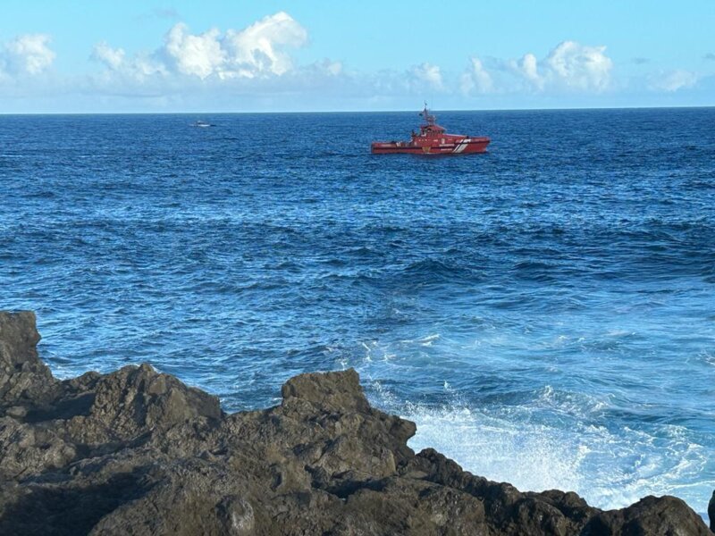 El dispositivo de búsqueda del tripulante del velero se encuentra en la zona de Tinajo / Alberto Fabricio 