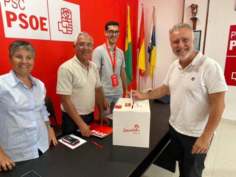 Torres confía en que Coalición Canaria vote sí a la investidura de Sánchez