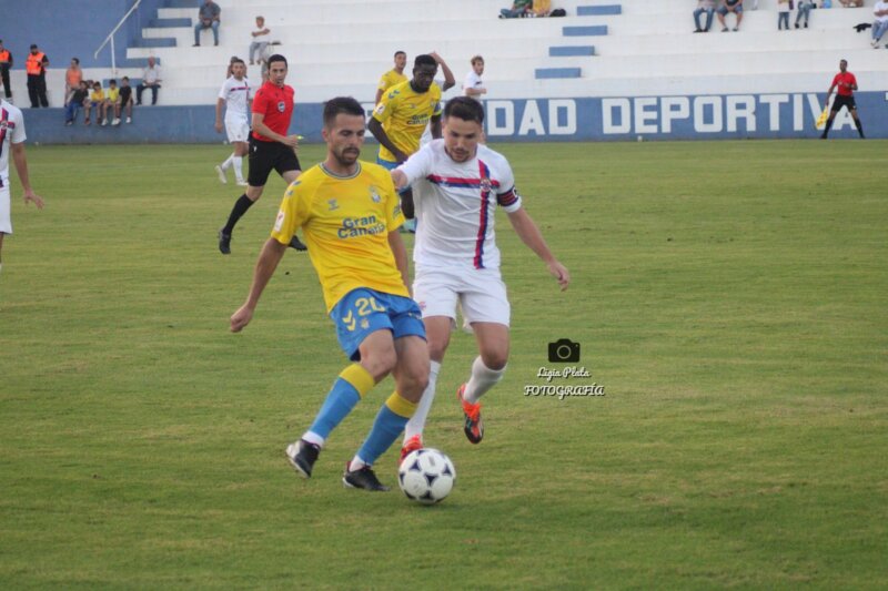 Foto del encuentro entre el Tenisca y la UD Las Palmas. Foto X UD Las Palmas 