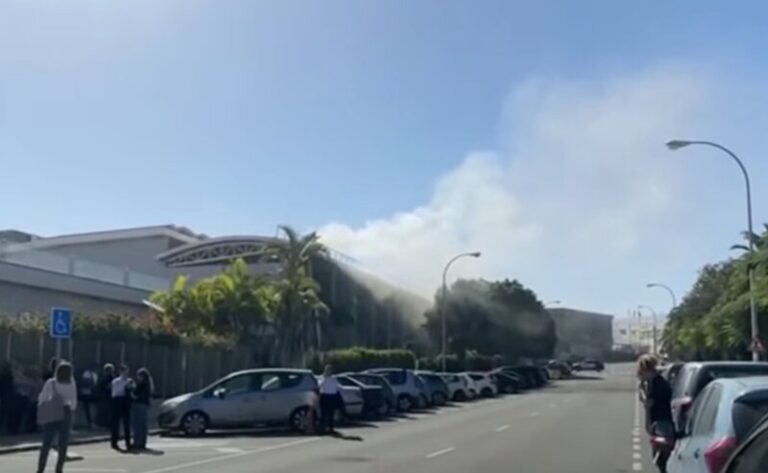 Incendio en el tanatorio de San Miguel