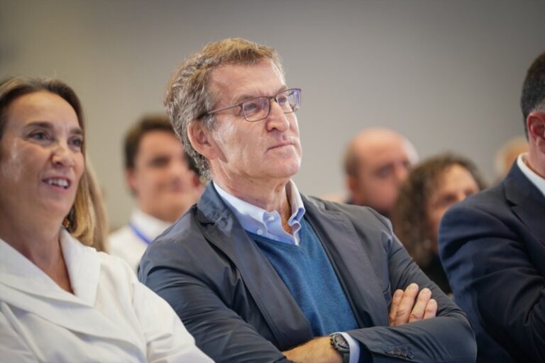 Feijóo: “Comprar la presidencia con dinero público es corrupción”