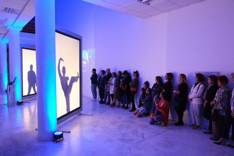 El Centro de Arte Juan Ismael celebra sus 20 años con música, luces y performances