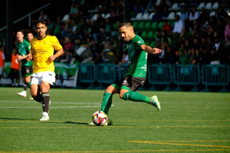 Empate sin goles entre el Atlético Paso y el Cacereño que deja a los palmeros en cuarta plaza