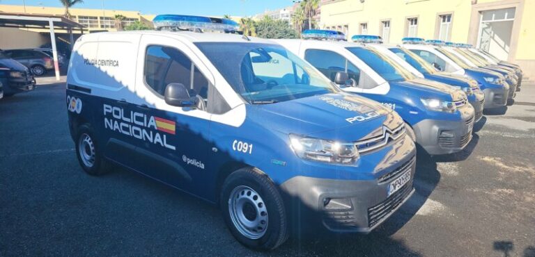 La Policía Nacional incorpora ocho furgones eléctricos para Científica en la provincia de Las Palmas de Gran Canaria