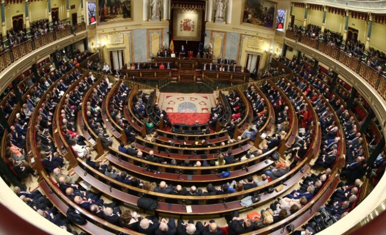 Solo seis presidentes autonómicos acudirán al acto de la Constitución en Madrid