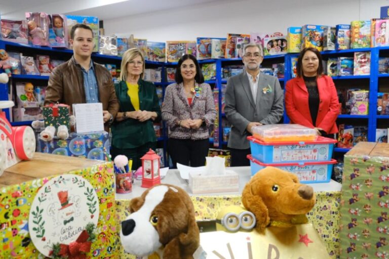 Carolina Darias destaca la labor de la Casa de Galicia