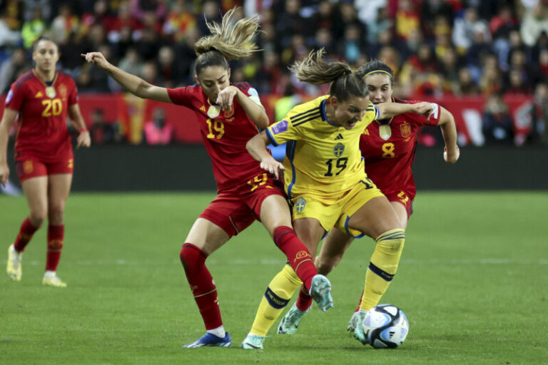 5-3. Remontada de la selección española para cerrar la fase de grupos