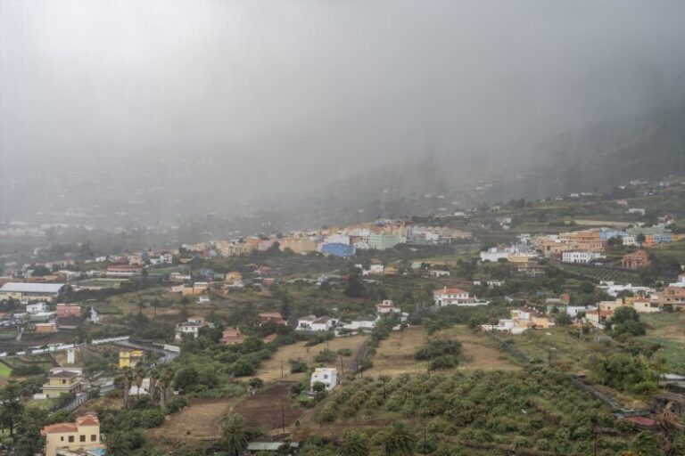 Una DANA podría dejar lluvia y nieve en Canarias este fin de semana