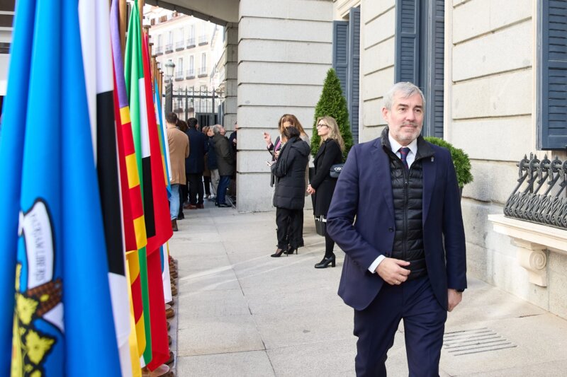 Imagen Fernando Clavijo en los actos por el 45 aniversario de la Constitución. Foto Gobierno de Canarias 