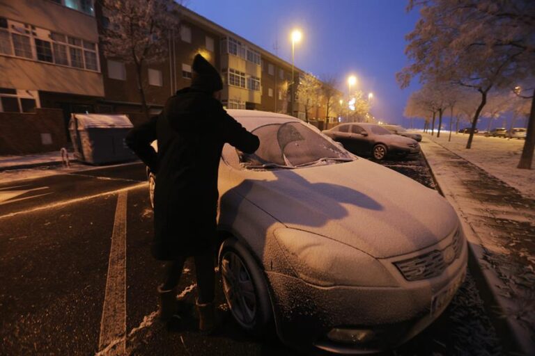 Sanidad ha activado este lunes el Plan Frío, que incluye un sistema de alertas de riesgo para la salud