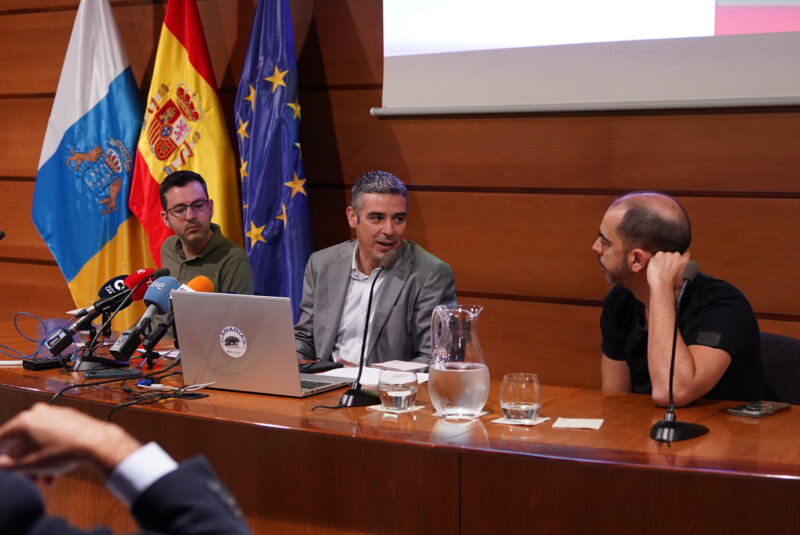 Acto de presentación de la campaña pro el producto local en Navidad. Imagen Gobierno de Canarias