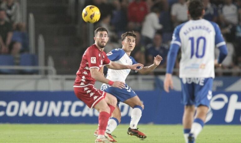 1-0. Ángel le da la victoria al Tenerife ante el Alcorcón