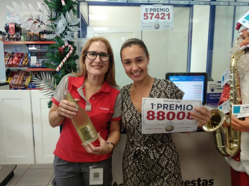 El premio Gordo de la Lotería de Navidad también se ha vendido en Lanzarote / Alberto Fabricio / Televisión Canaria