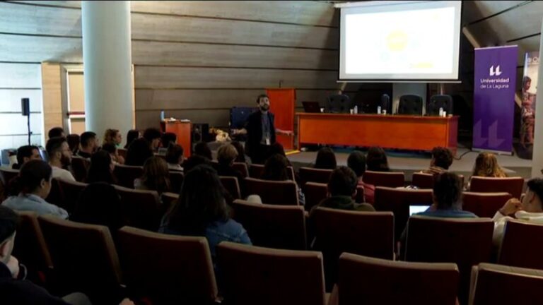 “Migrando miradas” arrancó en la ULL, un curso sobre comunicación ética de migraciones