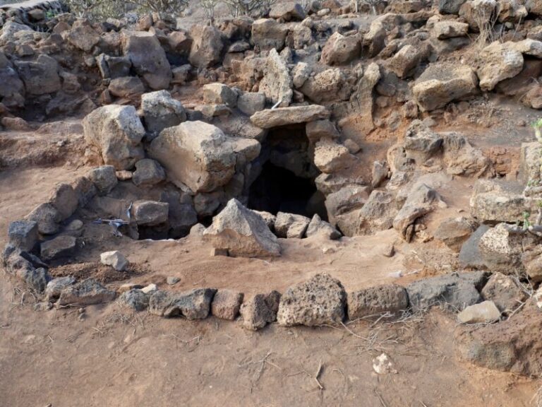La cueva del Majo de La Degollada era utilizada como espacio habitacional y funerario