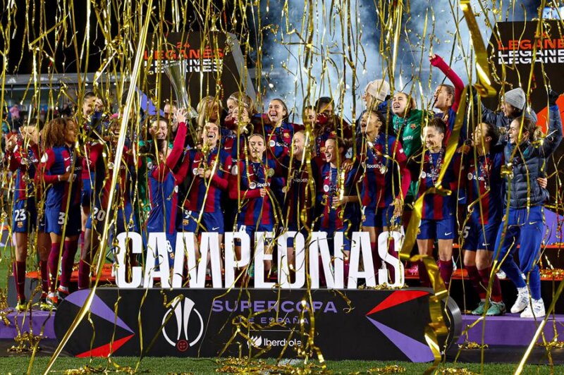 7-0: El Barcelona golea al Levante y se alza con su cuarta Supercopa