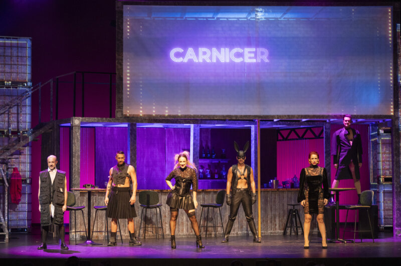 Pecados, el cabaret de la carne. Dirección de Israel Reyes y Fer Montoya. Imagen Teatro Guiniguada