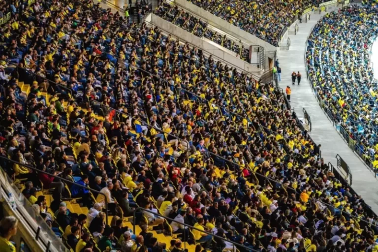 El Cabildo señala a la UD Las Palmas que la explotación del Estadio no sería beneficiosa